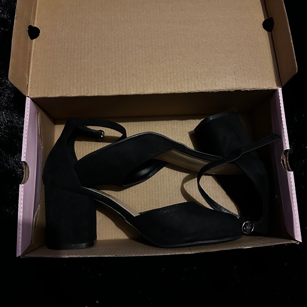 Pop Black high heels